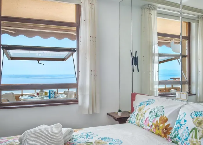 Aloha Amazing Sea Views At Carihuela Torremolinos